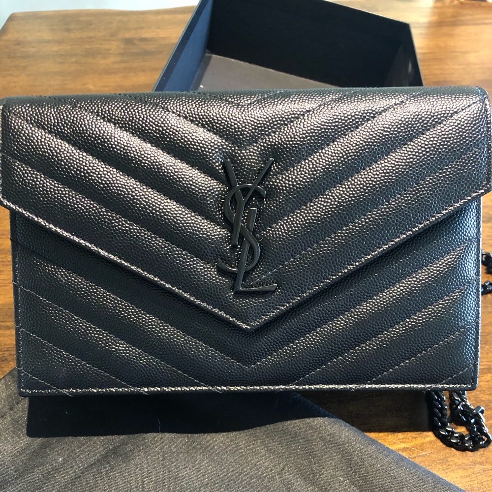 Yves Saint Laurent envelop Wallet on chain